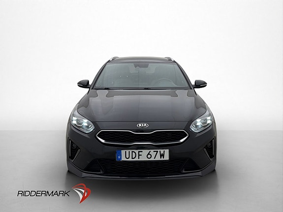 Kia Ceed 2 of 28