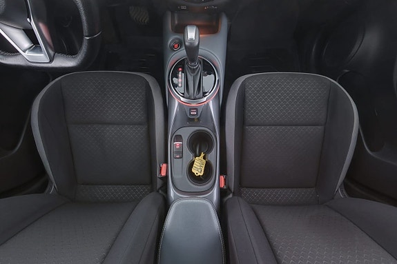 Nissan Juke 17 of 27