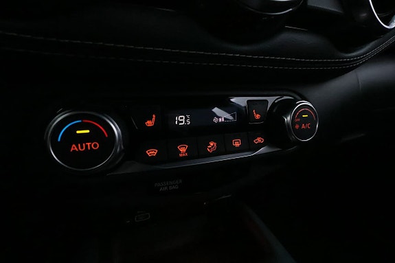 Nissan Juke 21 of 27