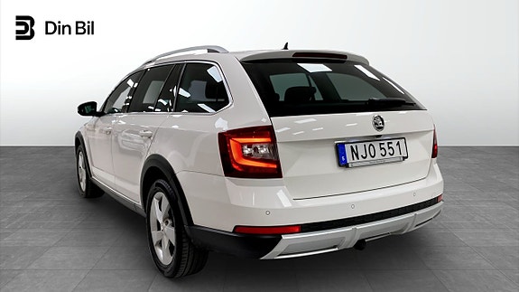 Skoda Octavia 3 of 12