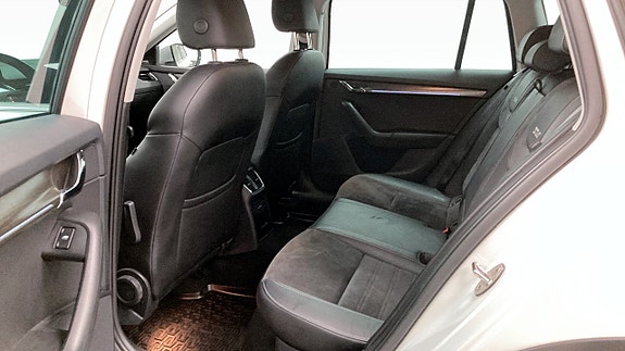 Skoda Octavia 11 of 12