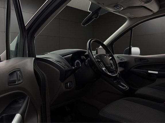 Ford Transit Connect 15 of 30