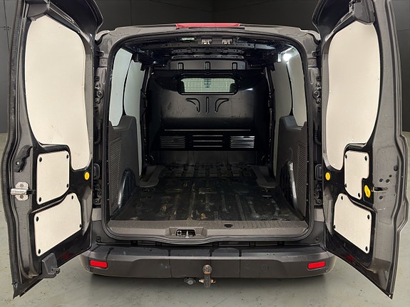 Ford Transit Connect 11 of 30