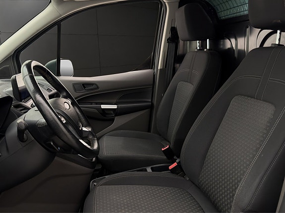 Ford Transit Connect 16 of 30