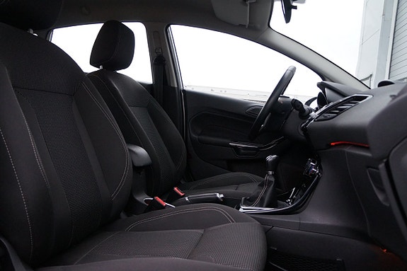 Ford Fiesta 11 of 14