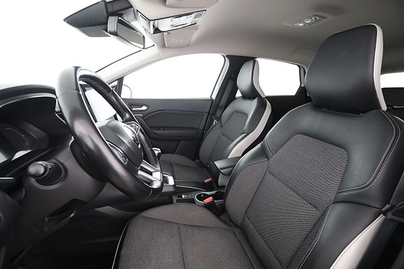 Renault Captur 11 of 30