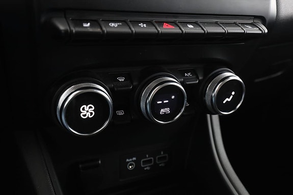 Renault Captur 26 of 30