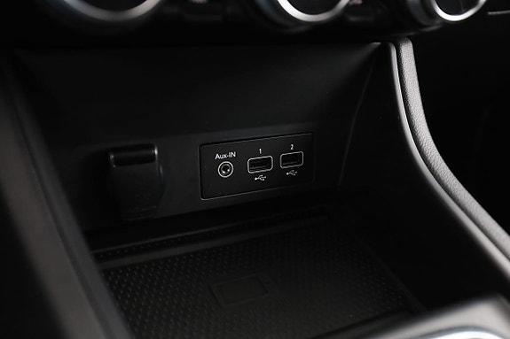 Renault Captur 27 of 30
