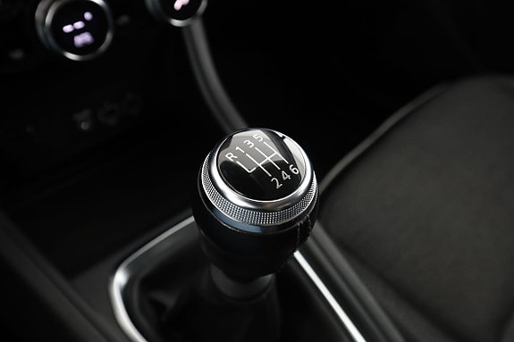 Renault Captur 28 of 30