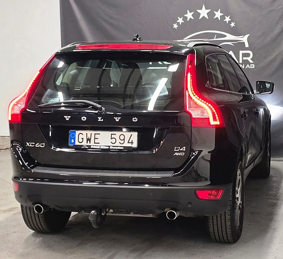 Volvo XC60 8 of 27