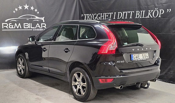 Volvo XC60 5 of 27