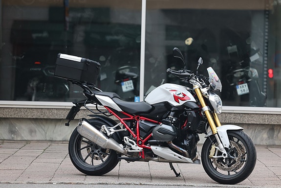 BMW R1200R | Vit | Toppbox* 10 of 14