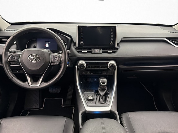 Toyota RAV4 13 of 30