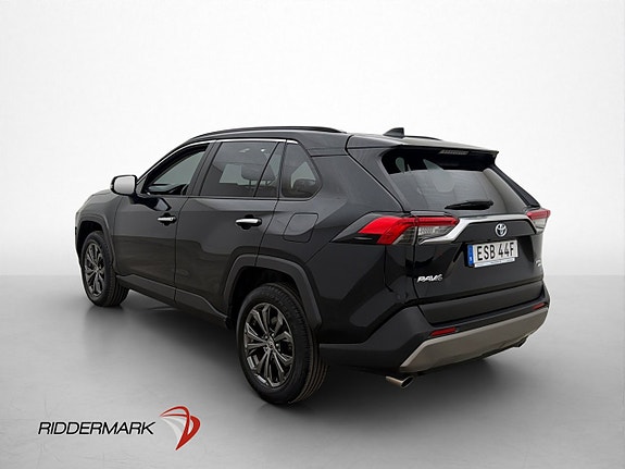 Toyota RAV4 5 of 30