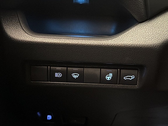 Toyota RAV4 29 of 30