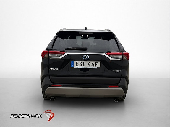 Toyota RAV4 6 of 30