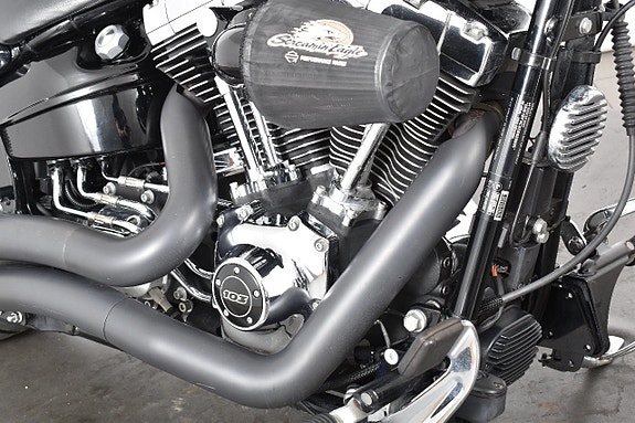 Harley-Davidson FXSB103 Softail Breakout ABS Nyservad 13 of 18