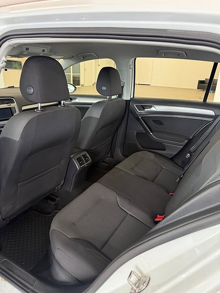 Volkswagen Golf I 19 of 27