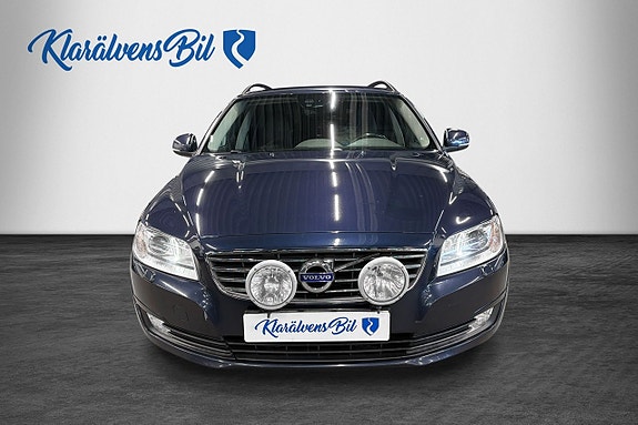 Volvo V70 4 of 15