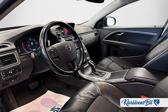 Volvo V70 10 of 15