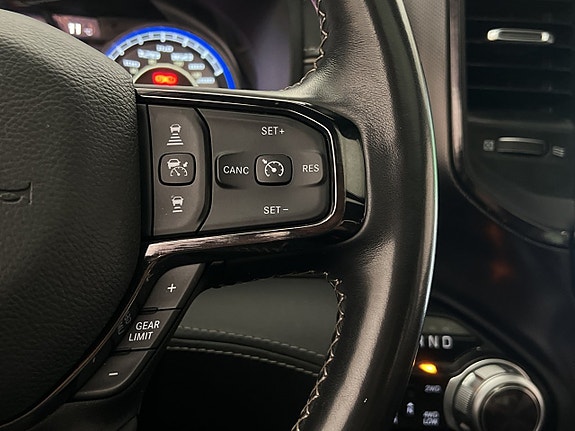 Dodge RAM 1500 23 of 30