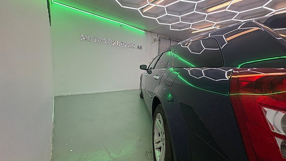 Chrysler 300C 8 of 19