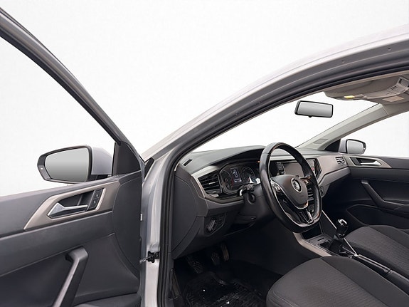 Volkswagen Polo 20 of 28