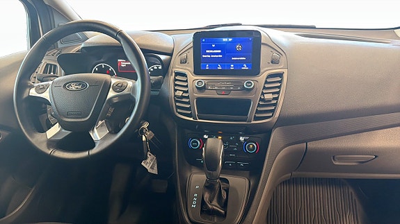 Ford Transit Connect 4 of 9