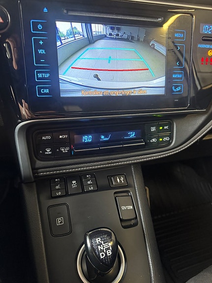Toyota Auris 4 of 7
