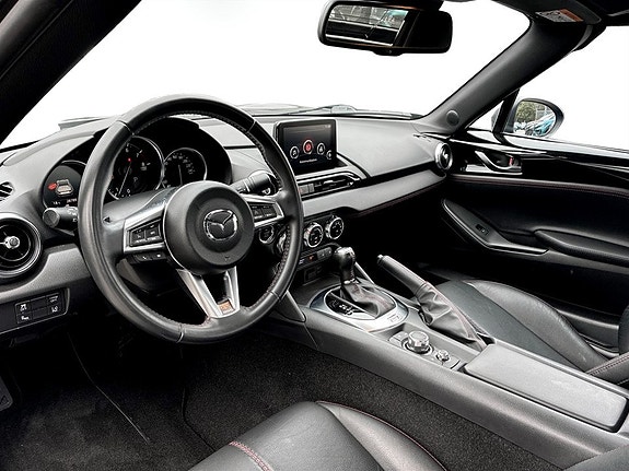 Mazda MX-5 6 of 15