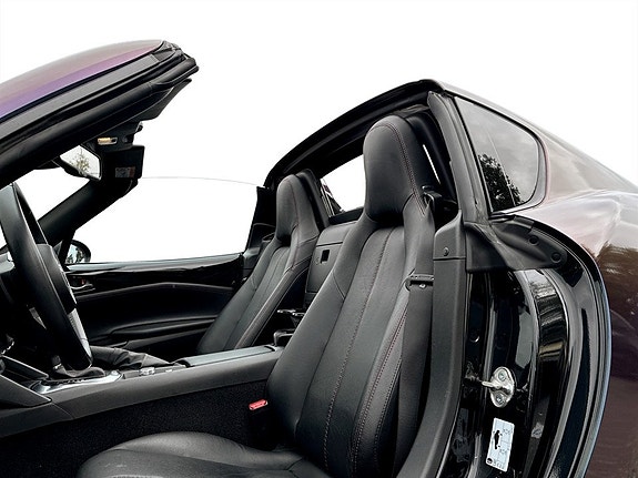 Mazda MX-5 5 of 15