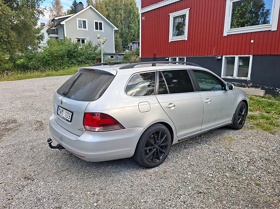 Volkswagen Golf VI 3 of 5