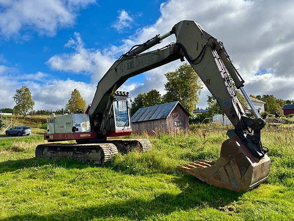 Grävmaskin Åkerman EC300 med flertal redskap 4 of 5