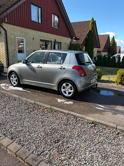 Suzuki Swift 2 of 2