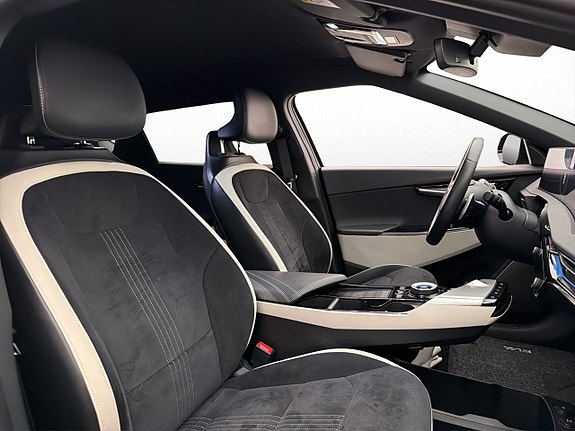 Kia EV6 11 of 30