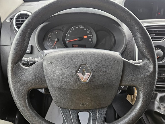 Renault Kangoo Express 16 of 26