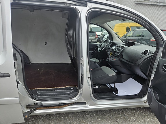 Renault Kangoo Express 12 of 26