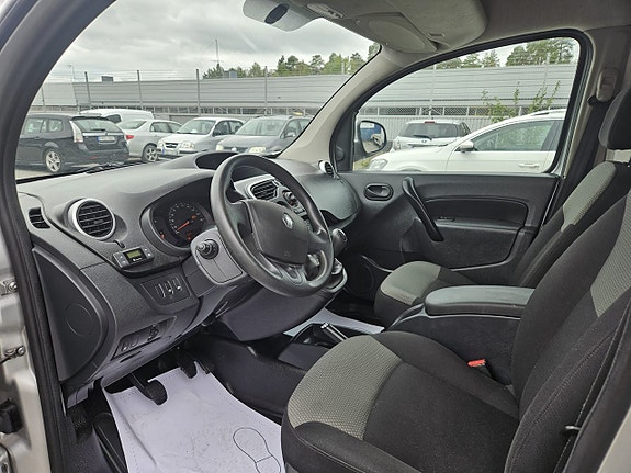 Renault Kangoo Express 14 of 26