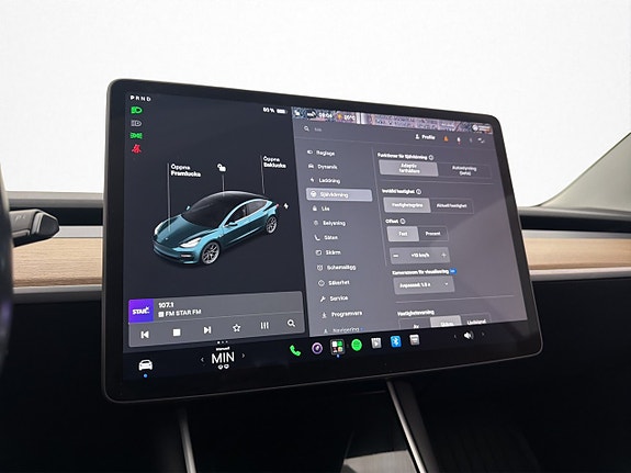 Tesla Model 3 20 of 30