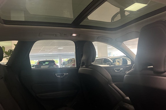 Volvo XC60 7 of 8