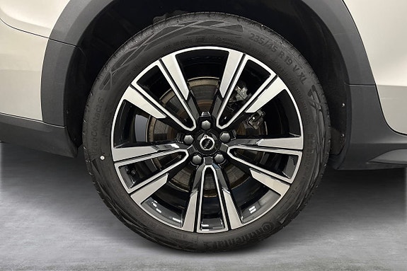 Volvo V60 Cross Country 14 of 20