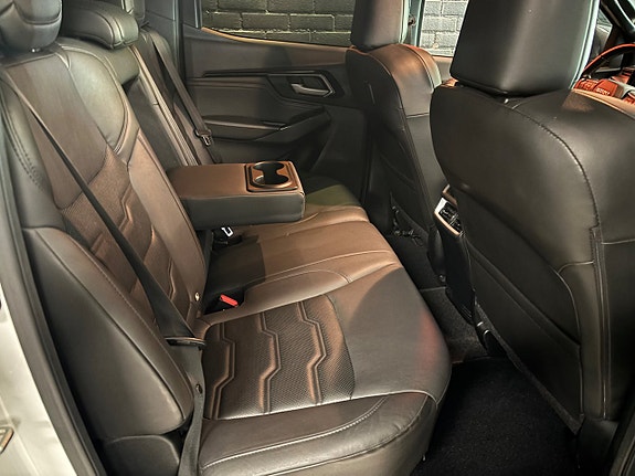 Isuzu D-max 6 of 6