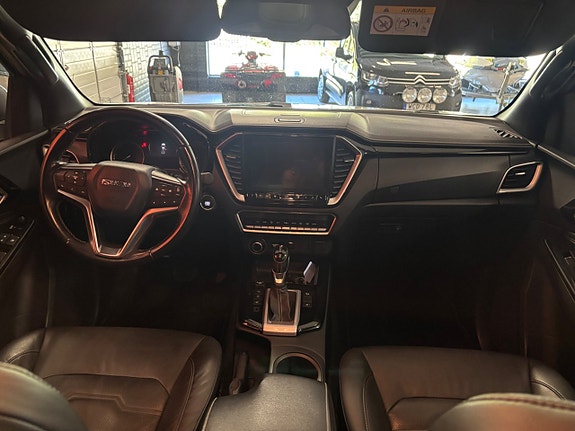 Isuzu D-max 4 of 6