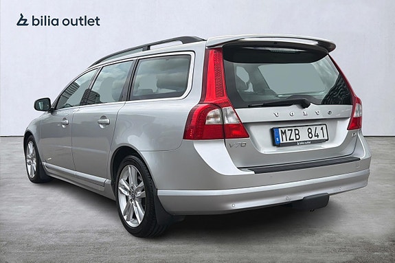 Volvo V70 4 of 30