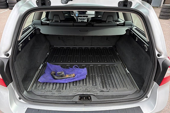Volvo V70 25 of 30