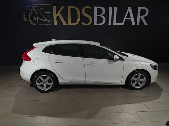 Volvo V40 5 of 12