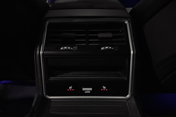 Porsche Panamera GTS 23 of 28