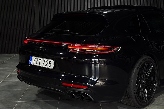 Porsche Panamera GTS 5 of 28