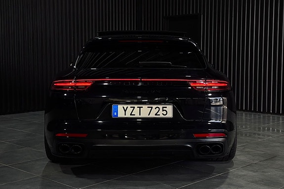 Porsche Panamera GTS 6 of 28