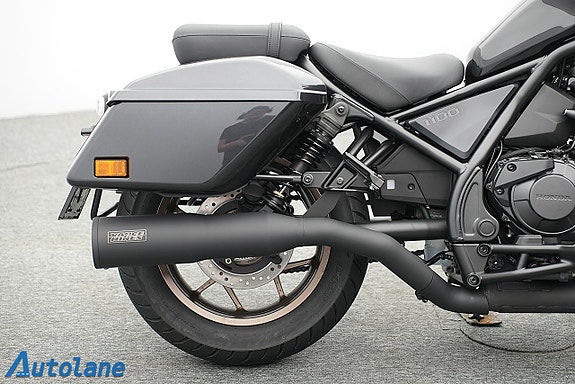 Honda Powersports CMX1100 REBEL "TOUR* Vance & Hines, batwing, väskor 10 of 26